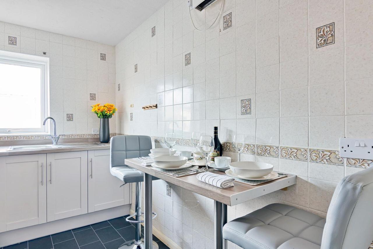 Elegance Graceland Gillingham  Luaran gambar