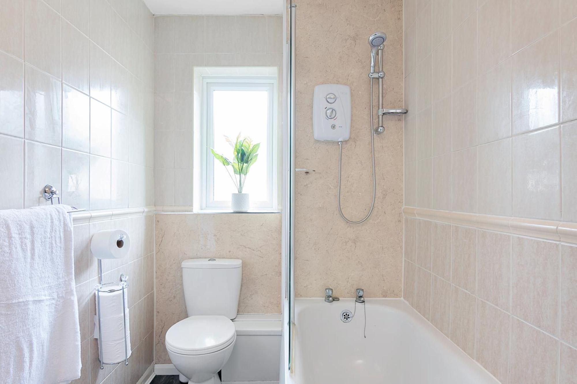 Elegance Graceland Gillingham  Luaran gambar